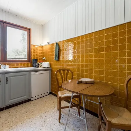 En Drome Provencale Villa *